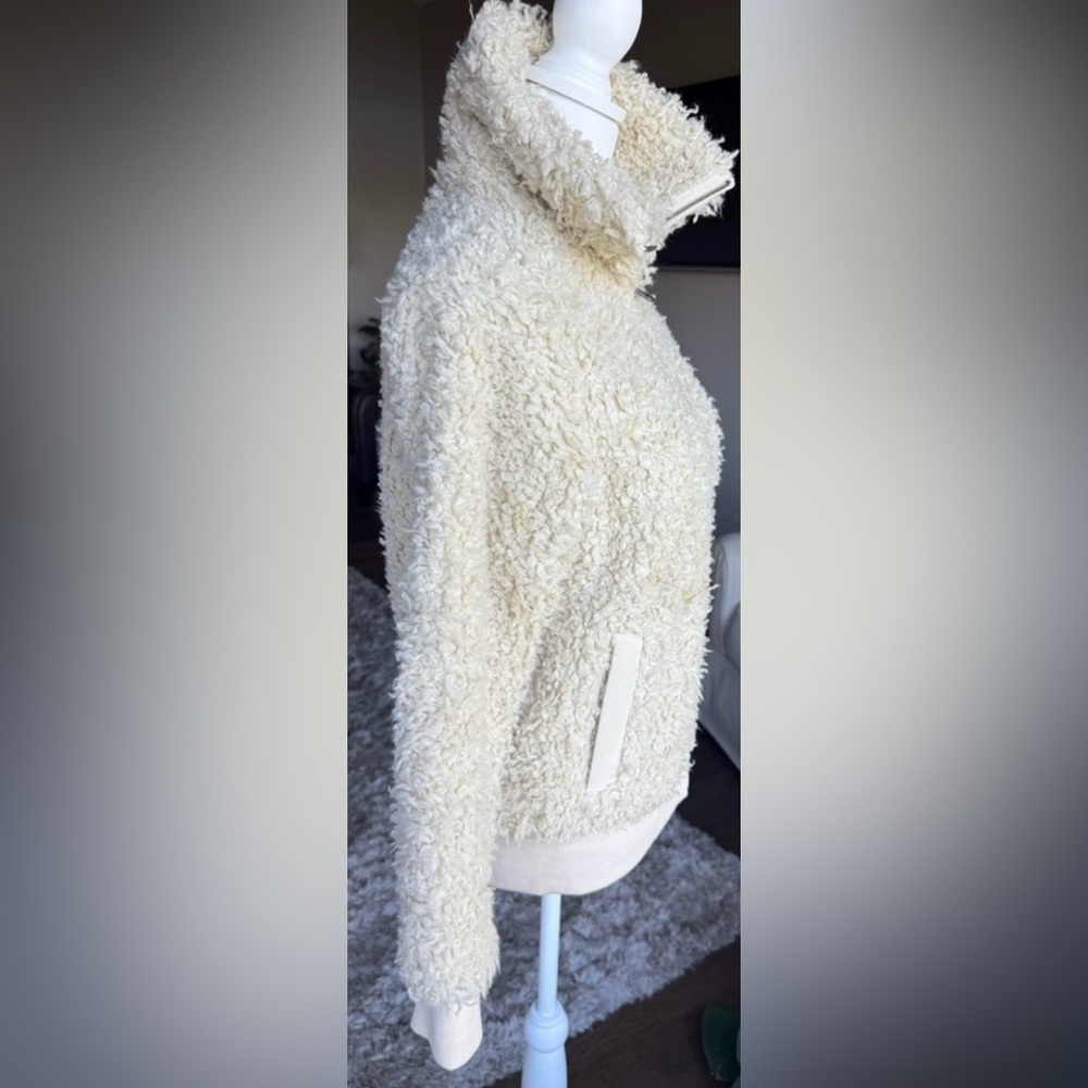 Eddie Bauer Off White Teddy Bear Bomber Jacket Small - Picture 2 of 7